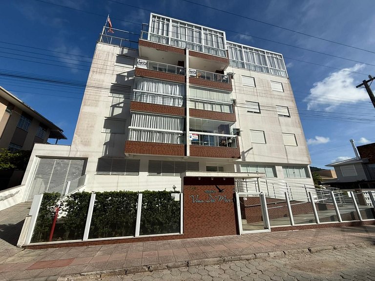 cód 71- Apartamento aconchegante próximo ao mar