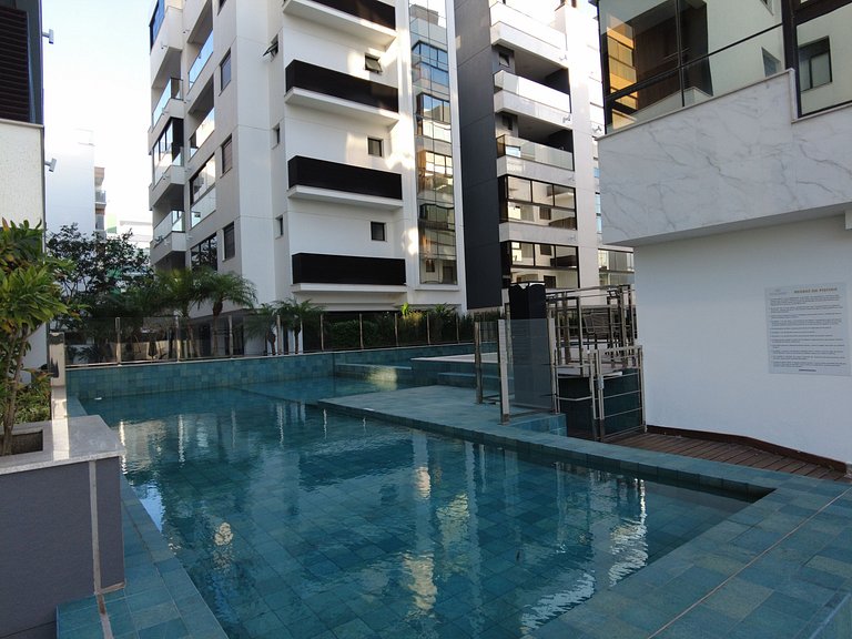 Cód 98 - Belissímo apartamento á 280m do mar