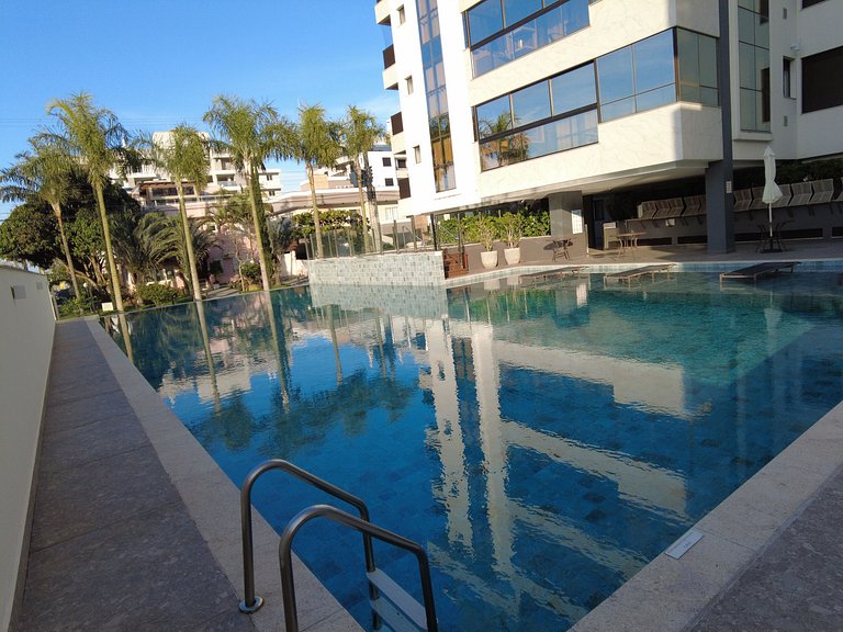 Cód 98 - Belissímo apartamento á 280m do mar