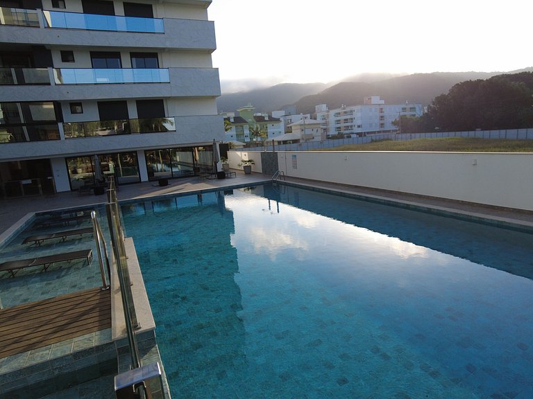Cód 98 - Belissímo apartamento á 280m do mar