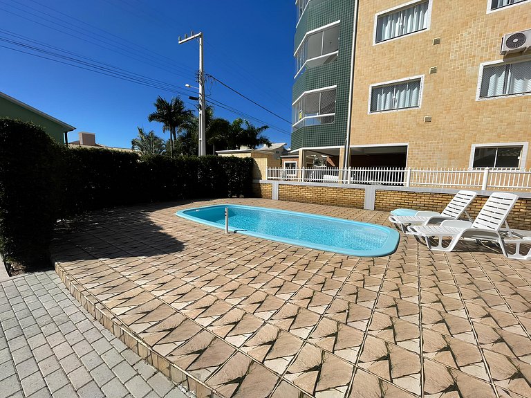 cód 4 · Casa com piscina próxima a praia de palmas