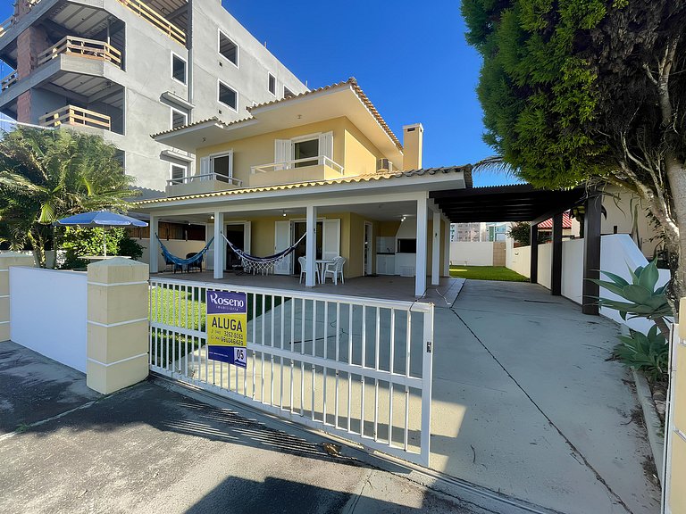 Cód 5 - Casa a poucos passos da praia de Palmas