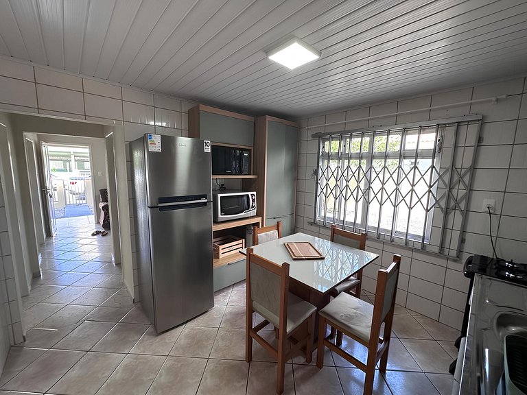 Cód 8 - Casa à 50m do mar na zona sul de Palmas