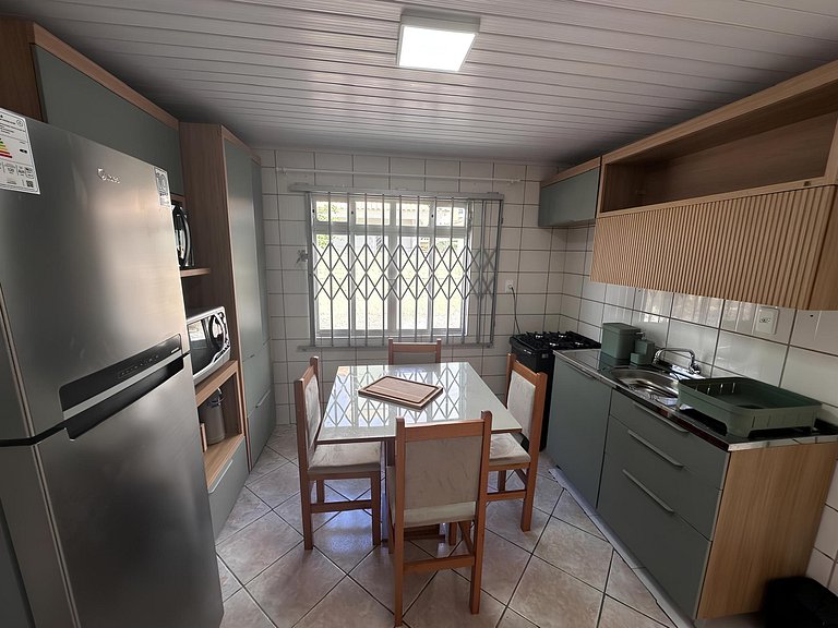 Cód 8 - Casa à 50m do mar na zona sul de Palmas