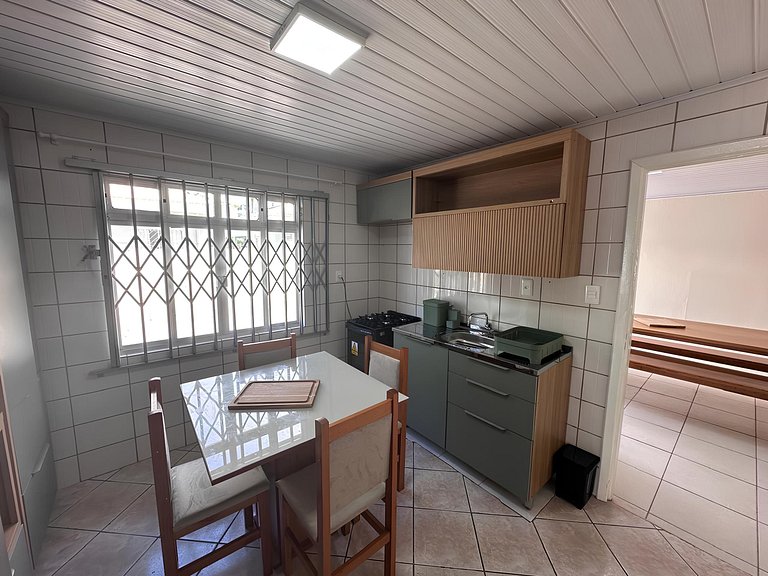 Cód 8 - Casa à 50m do mar na zona sul de Palmas