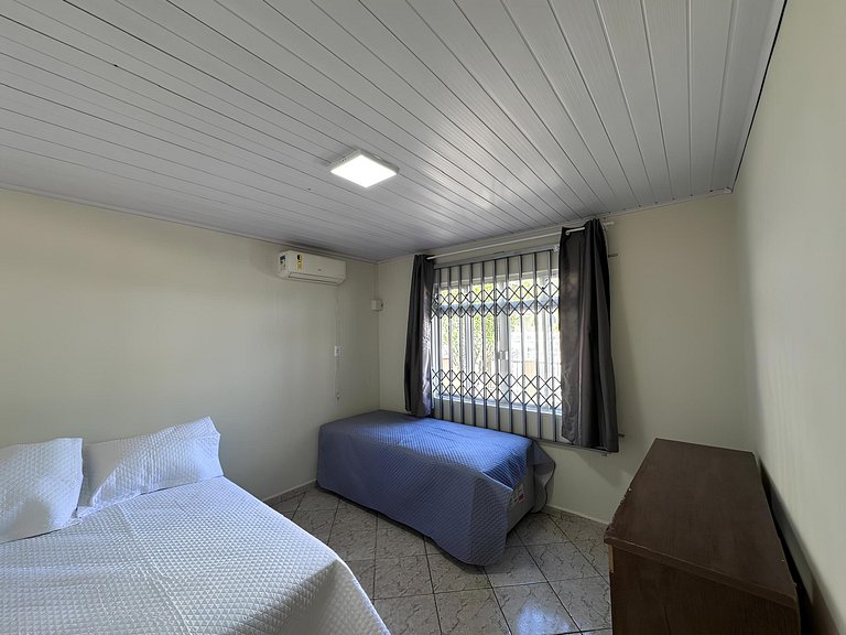Cód 8 - Casa à 50m do mar na zona sul de Palmas