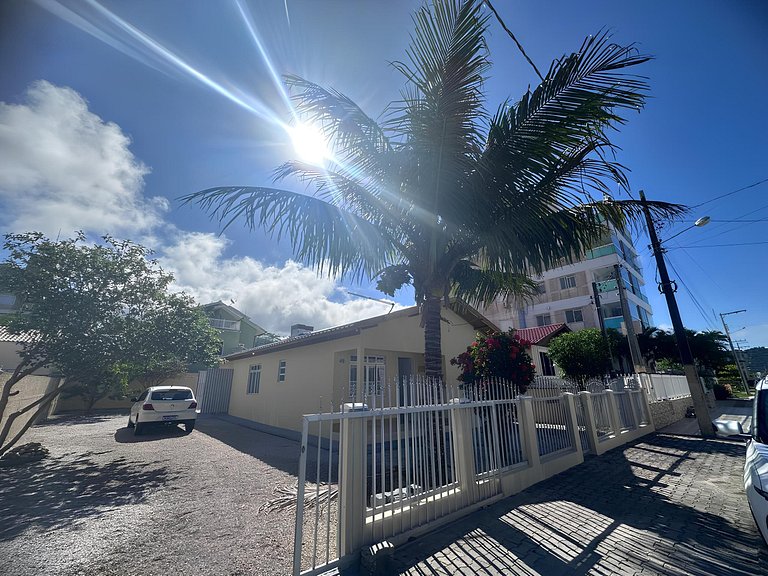 Cód 8 - Casa à 50m do mar na zona sul de Palmas