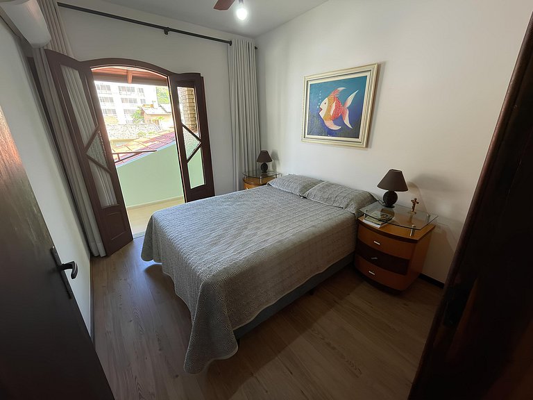 Cód 9 - Casa aconchegante á 300m do mar