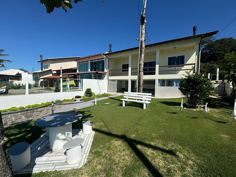 Cód 10 - Casa beira mar na Praia dos Magalhães