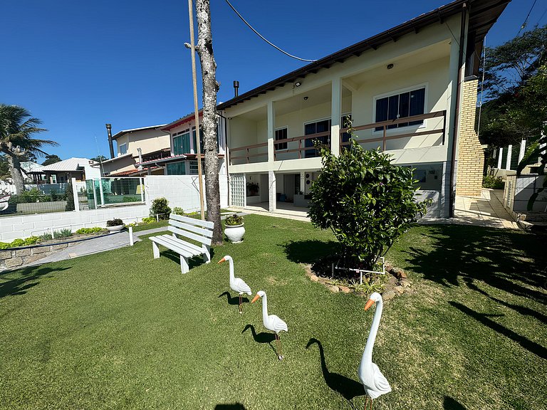 Cód 10 - Casa beira mar na Praia dos Magalhães
