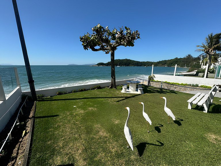 Cód 10 - Casa beira mar na Praia dos Magalhães