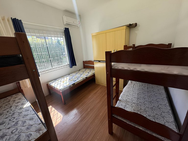 Cód 10 - Casa beira mar na Praia dos Magalhães