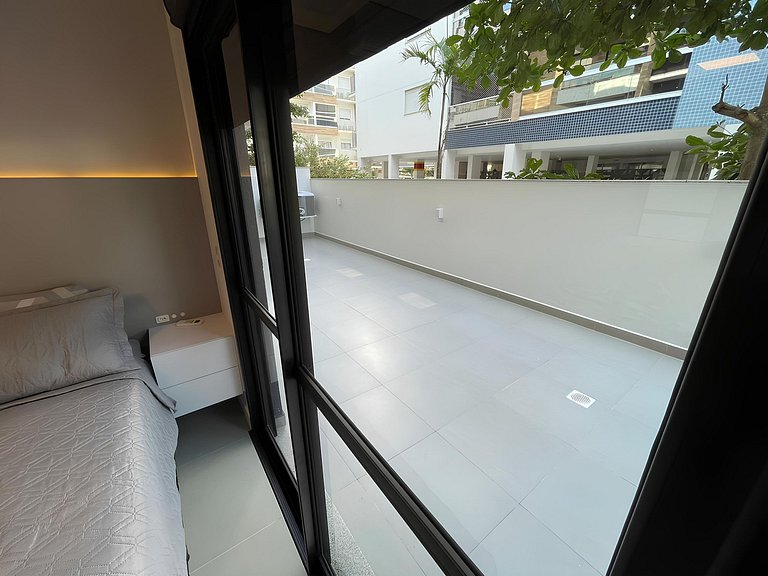 Cód 19 - Excelente térreo com Jacuzzi