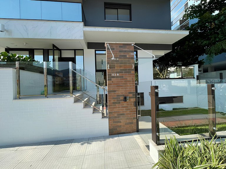 Cód 19 - Excelente térreo com Jacuzzi