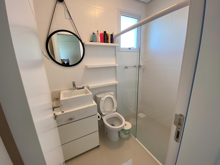 cód 20 - Apartamento frente mar com vista