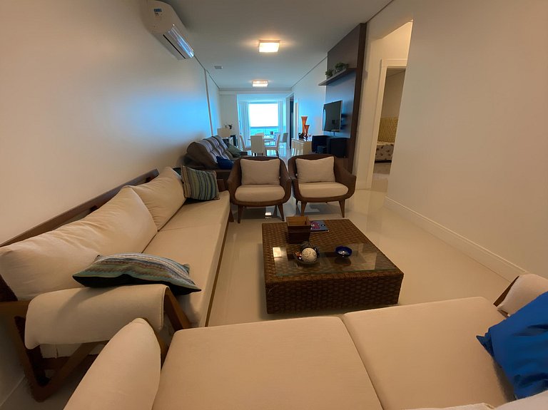 cód 20 - Apartamento frente mar com vista