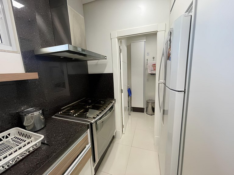 Cód 21 - Apartamento com vista frente mar