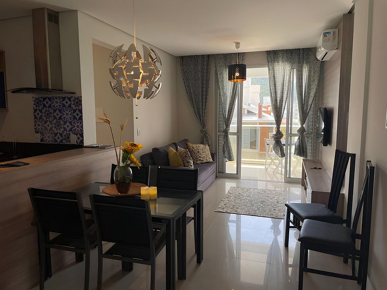 cód 22 - Apartamento frente mar deslumbrante