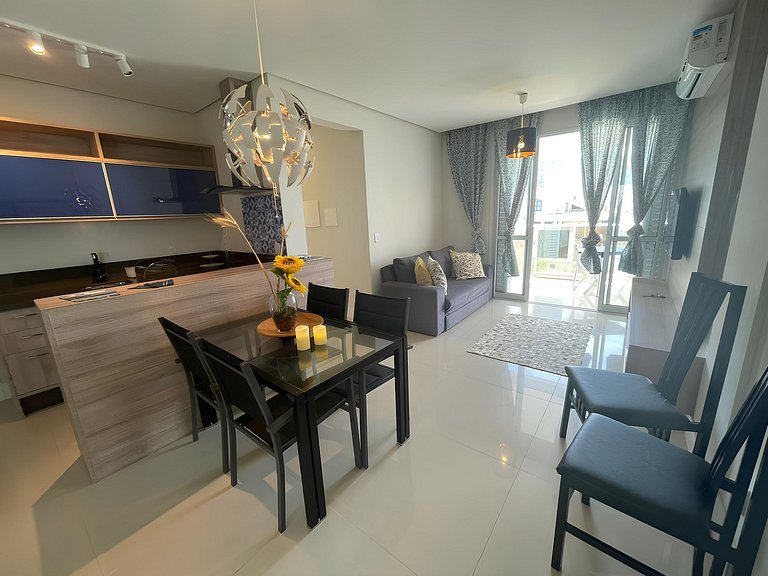 cód 22 - Apartamento frente mar deslumbrante