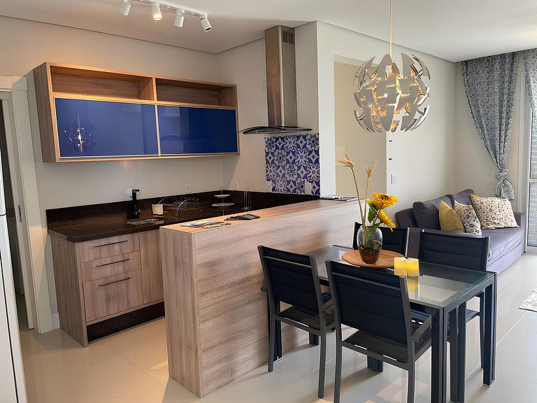cód 22 - Apartamento frente mar deslumbrante