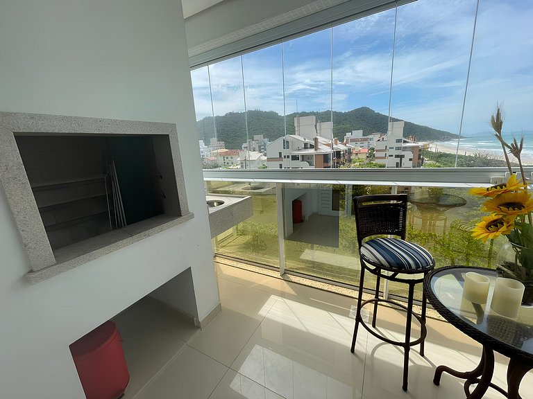 Cód 23 - Apartamento com vista para o mar