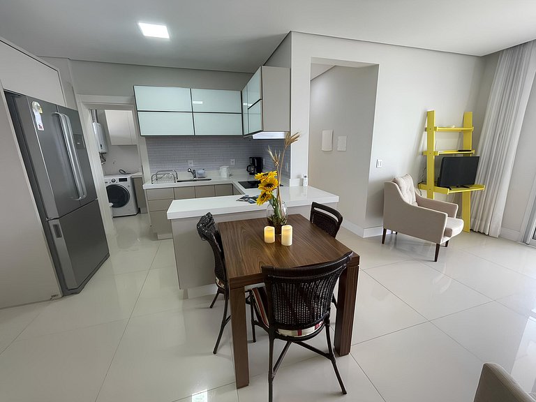 Cód 23 - Apartamento com vista para o mar