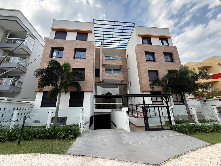 Cód 27 - Apartamento térreo com jacuzzi e área gourmet na Pr