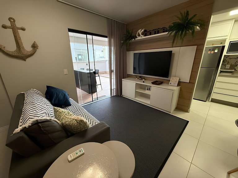 Cód 27 - Apartamento térreo com jacuzzi e área gourmet na Pr