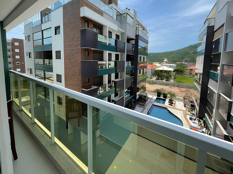 cód 28 - Apartamento á 280 m do Mar