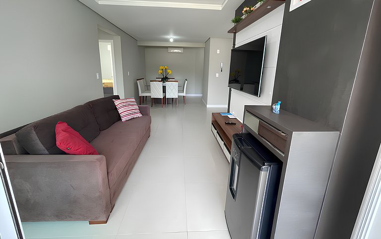 cód 28 - Apartamento á 280 m do Mar