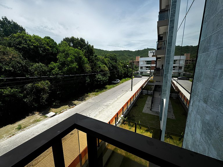 Cód 29 - Apartamento elegante no Oasis do Atlântico com pisc
