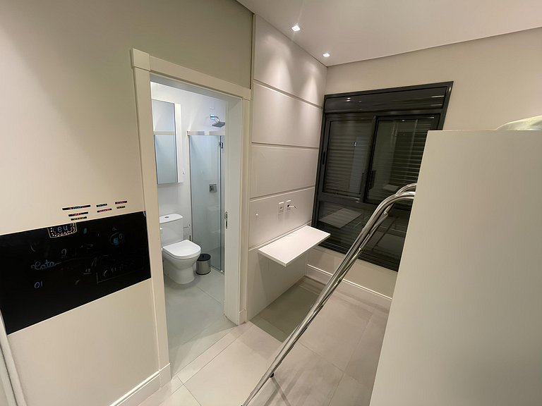 cód 30 - Apartamento magnífico frente mar