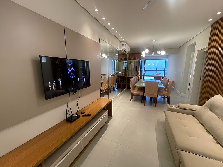 cód 30 - Apartamento magnífico frente mar