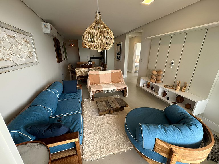 cód 31 - Apartamento 3 dormitórios frente mar