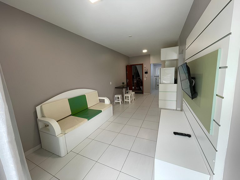 Cód 33 - Apartamento a 80 metros do Mar