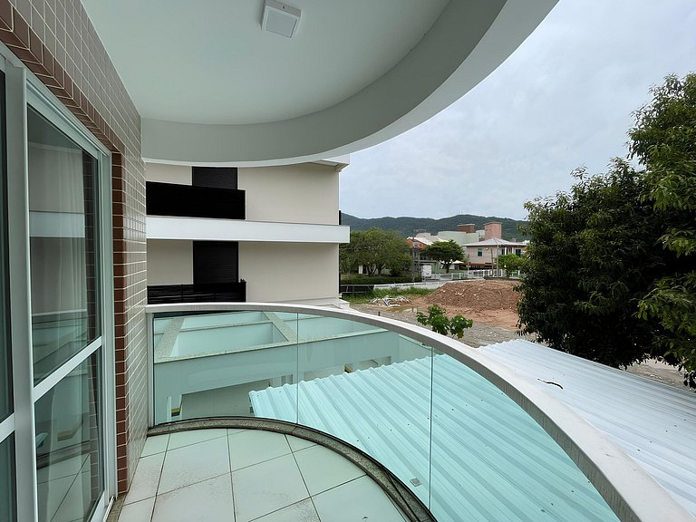 Cód 33 - Apartamento a 80 metros do Mar