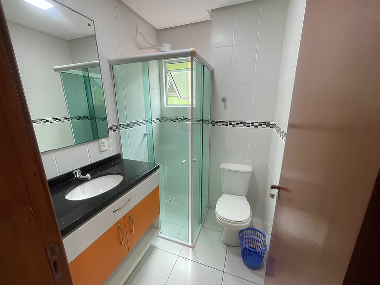 Cód 35 - Apartamento a 80 metros do Mar