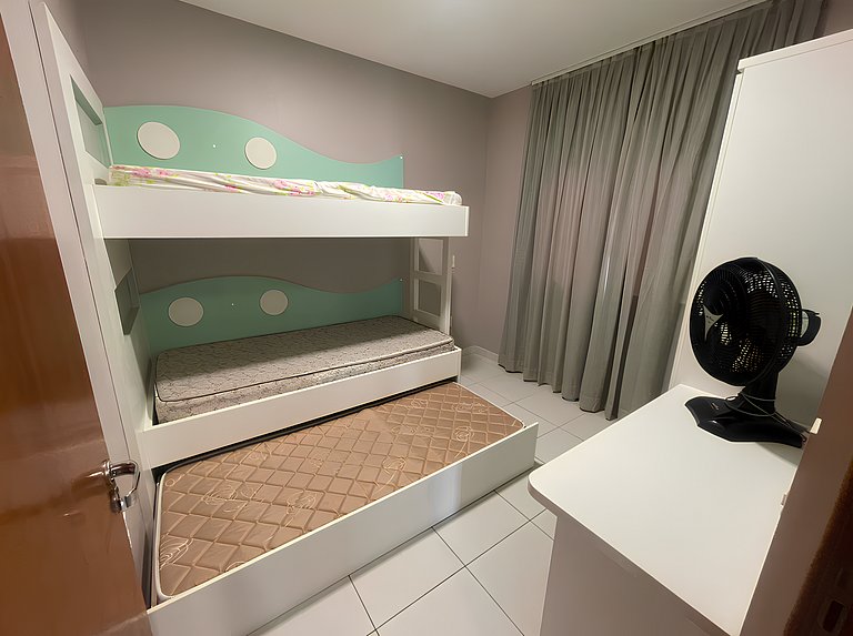Cód 35 - Apartamento a 80 metros do Mar