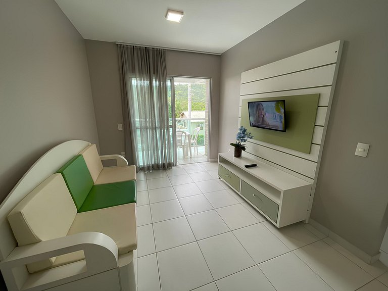 Cód 36 - Apartamento a 80 metros do Mar