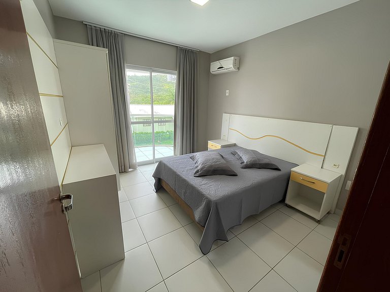 Cód 36 - Apartamento a 80 metros do Mar