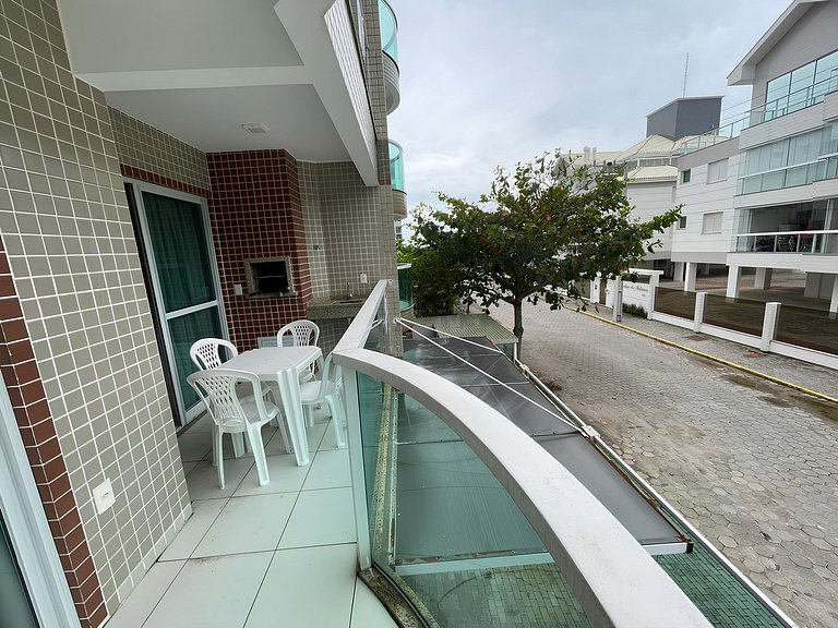 Cód 36 - Apartamento a 80 metros do Mar