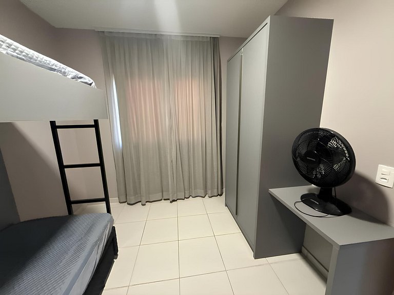 Cód 39 - Apartamento a 80 metros do Mar
