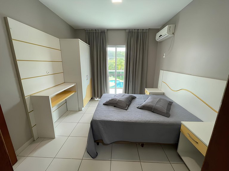 Cód 40 - Apartamento a 80 metros do Mar