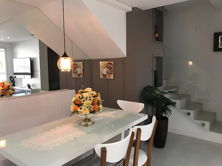Cód 45 - Apartamento duplex de 2 suítes