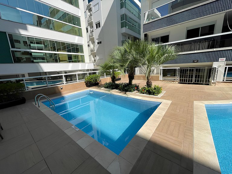 Cód 46 - Apartamento espetacular á 280m do mar
