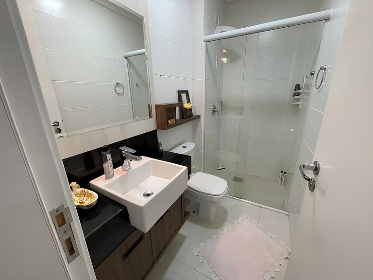 Cód 46 - Apartamento espetacular á 280m do mar