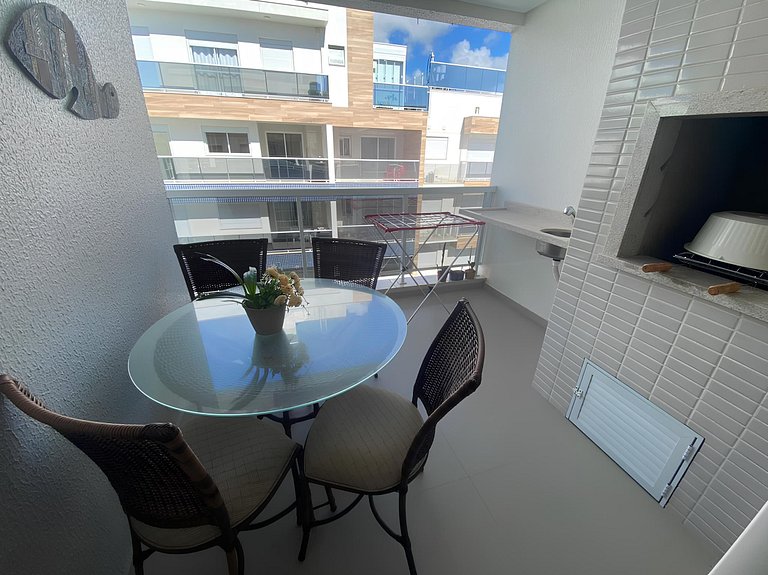Cód 47 - Excelente apartamento, bem equipado e decorado