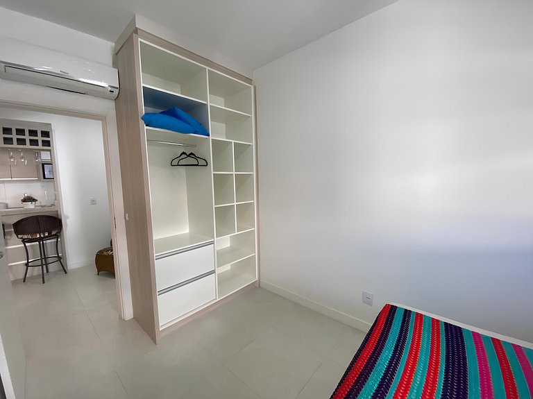 Cód 47 - Excelente apartamento, bem equipado e decorado