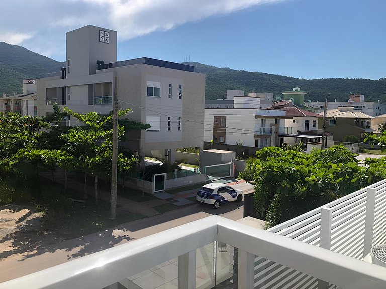 Cód 49 - Apartamento belíssimo com sacada gourmet