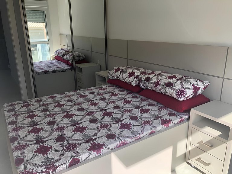 Cód 49 - Apartamento belíssimo com sacada gourmet